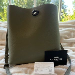 Coach purse, green lather bucket style bag